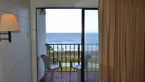 Room - Sea Gypsy Inn Oceanfront (Myrtle Beach)