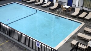 Outdoor pool - Sea Gypsy Inn Oceanfront (Myrtle Beach)