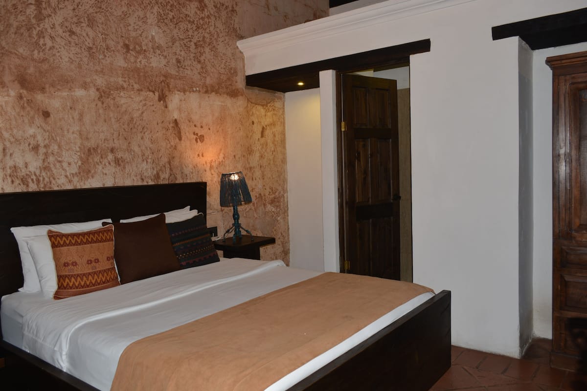Luxe beddengoed, individueel gedecoreerd, individueel gemeubileerd