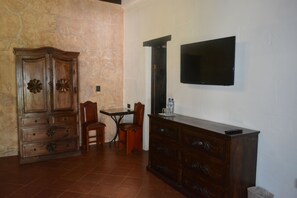Television - Ciel-Luxe Hotels (Antigua Guatemala)