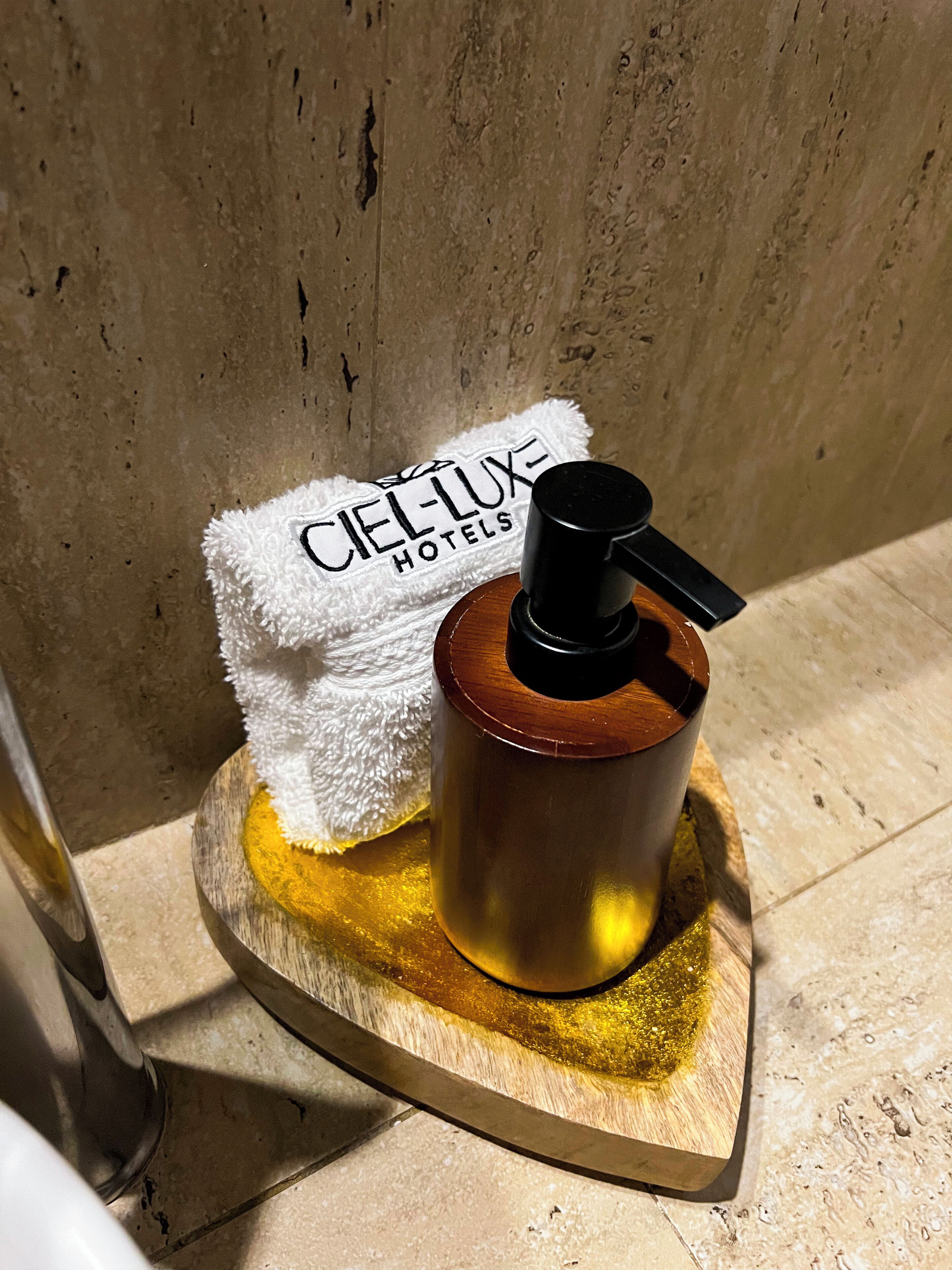 Photo - Ciel-Luxe Hotels