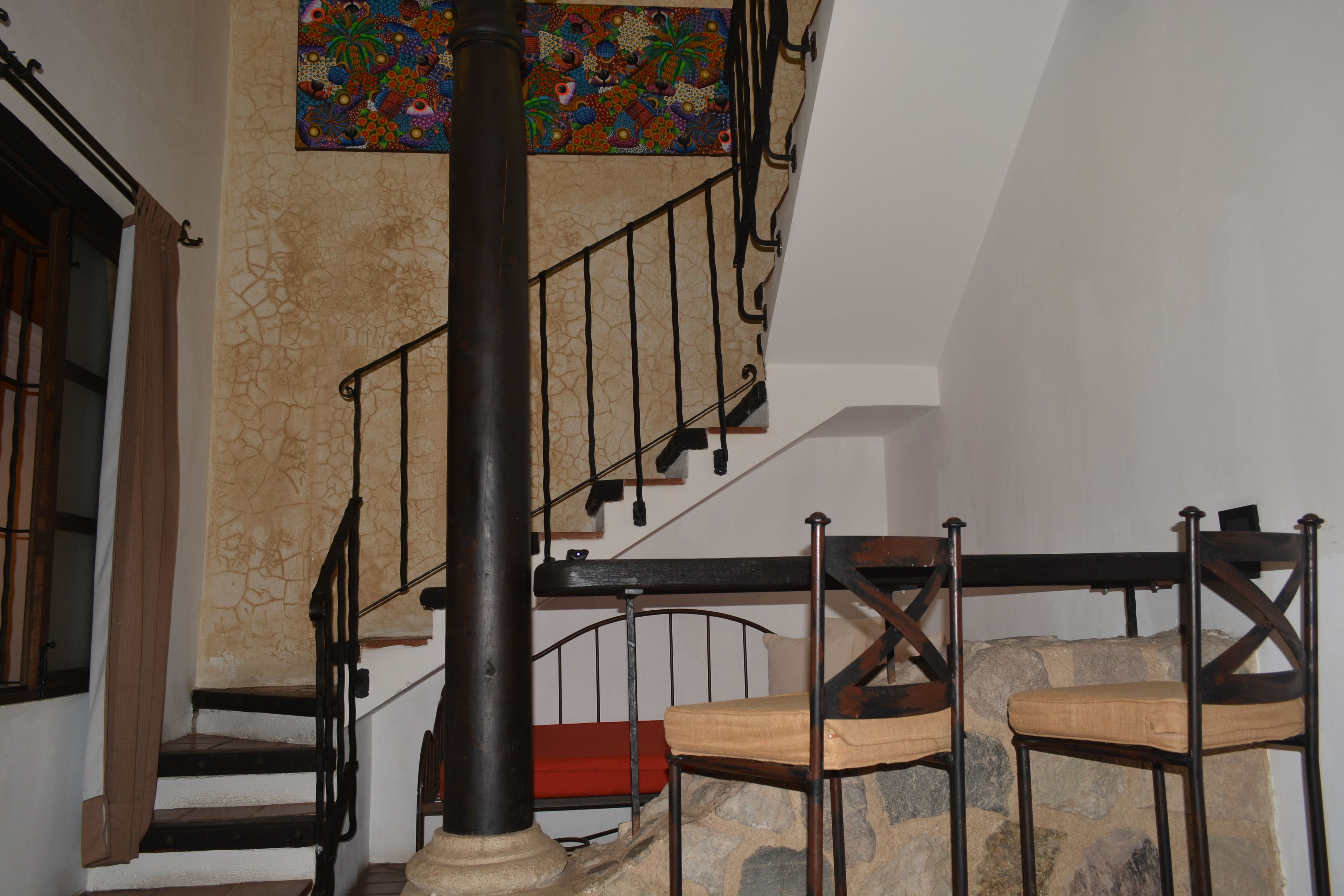 32-inch tv with cable channels