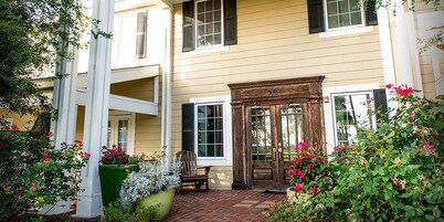 The Port Inn - Port St Joe, an Ascend Collection Hotel
