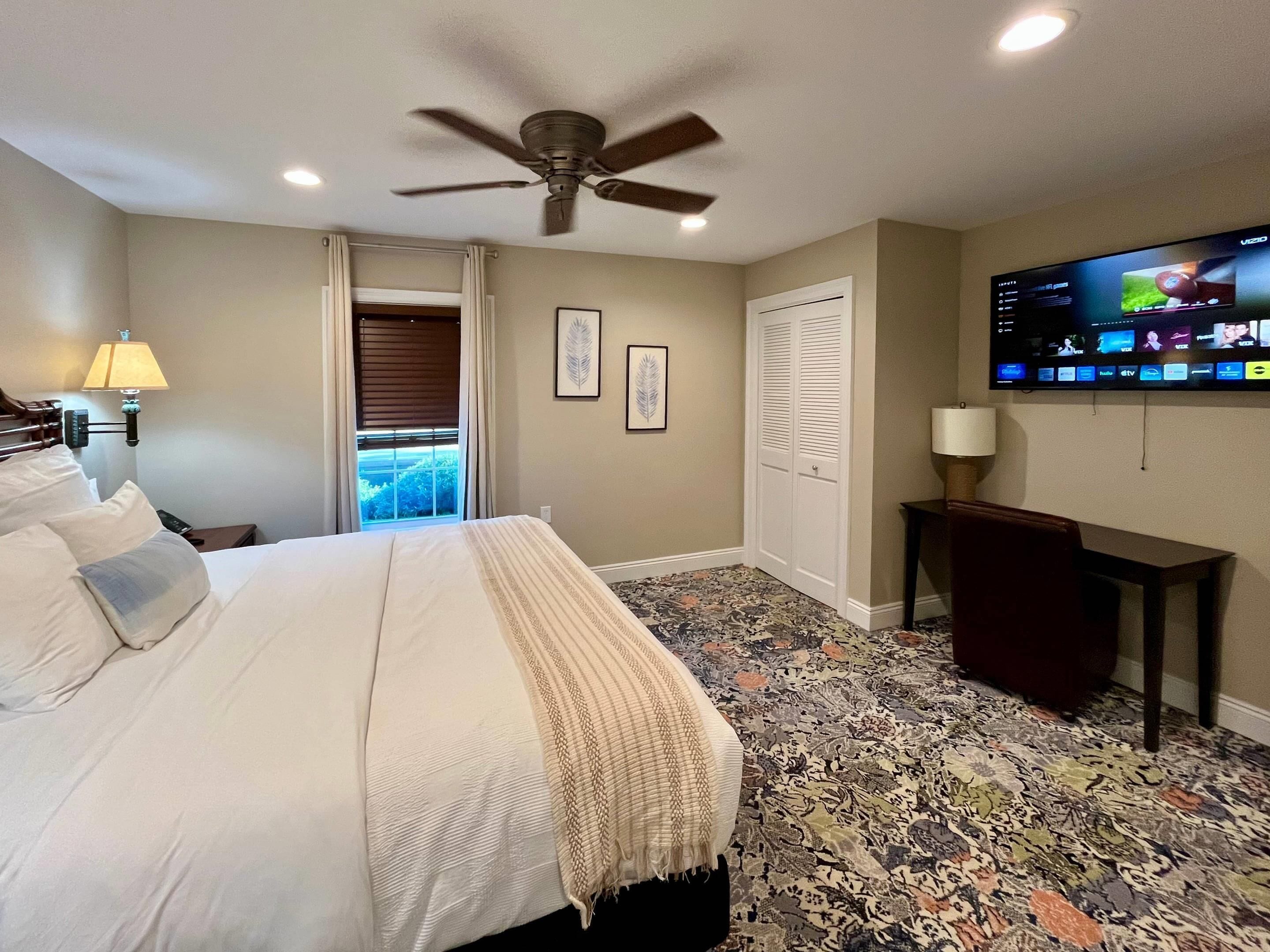 Suite, 1 King Bed with Sofa bed, Non Smoking (Efficiency, Upgrade) | Premium bedding, down comforters, pillowtop beds, individually decorated