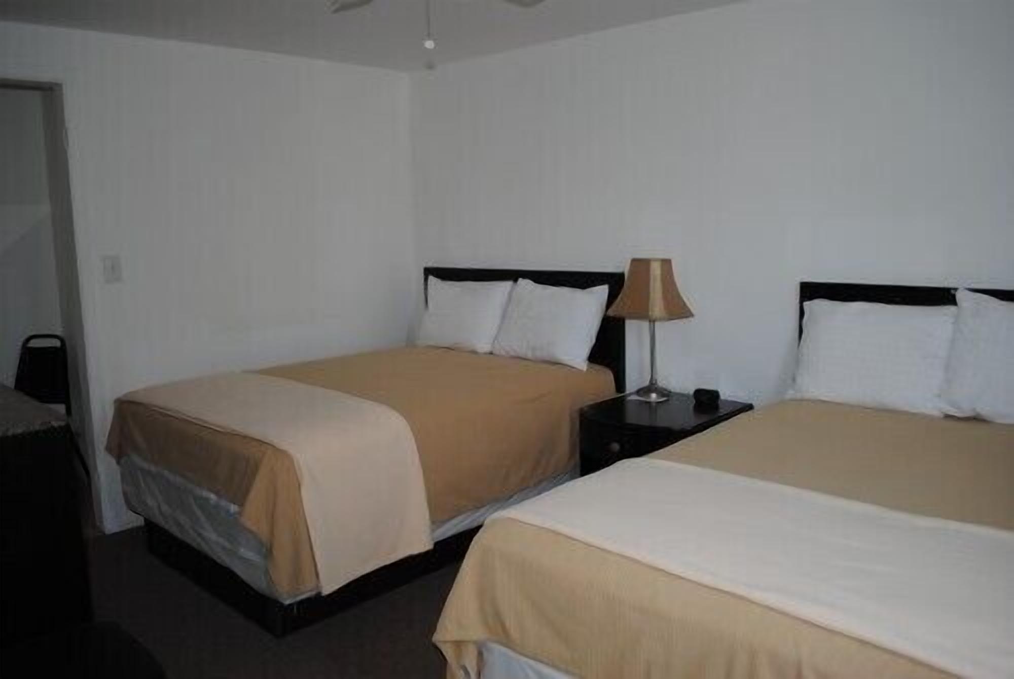 Standard Room, 2 Double Beds, Non Smoking | Free WiFi