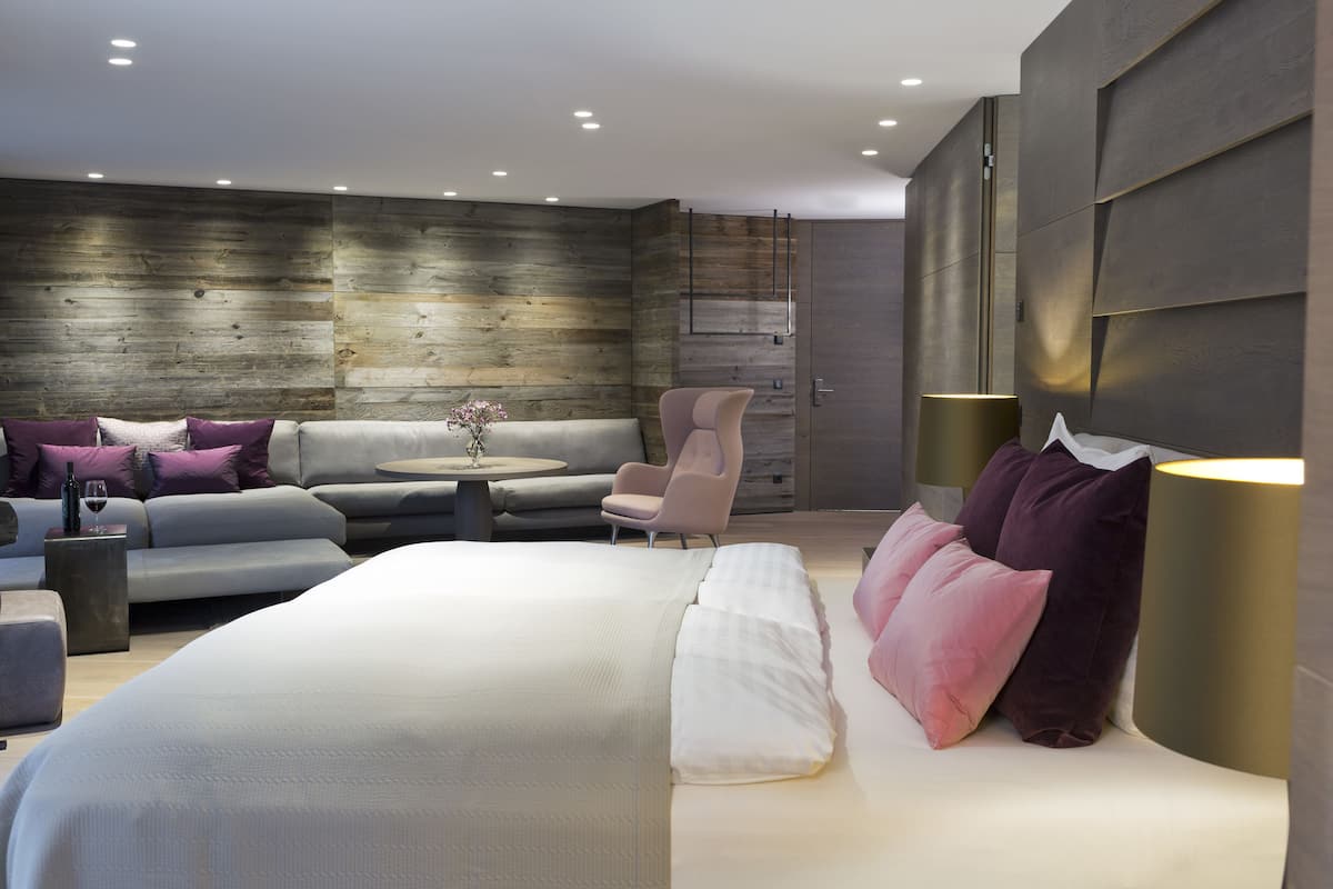 Suite, balcon (Prestige Loft) | Literie de qualité supérieure, minibar, coffres-forts dans les chambres
