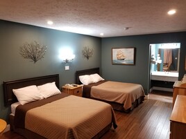 标准双人房, 2 张双人床, 无烟房 | 办公桌、折叠床/加床（额外收费）、免费 WiFi、床单