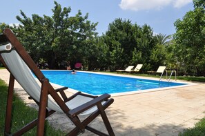 Seasonal outdoor pool - Villa Zottopera (Chiaramonte Gulfi)