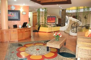 Lobby - Suites Xadani (Oaxaca)