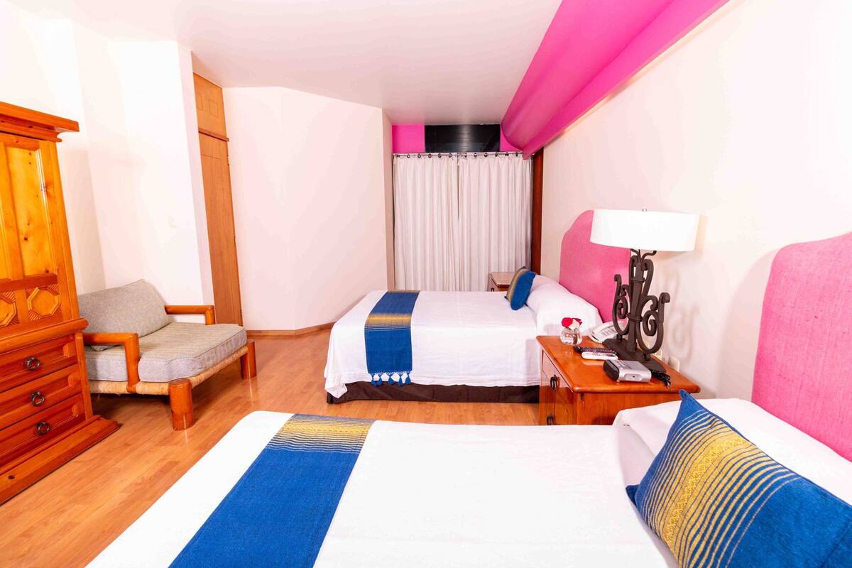 Habitación estándar doble | 1 dormitorio, ropa de cama de alta calidad, escritorio