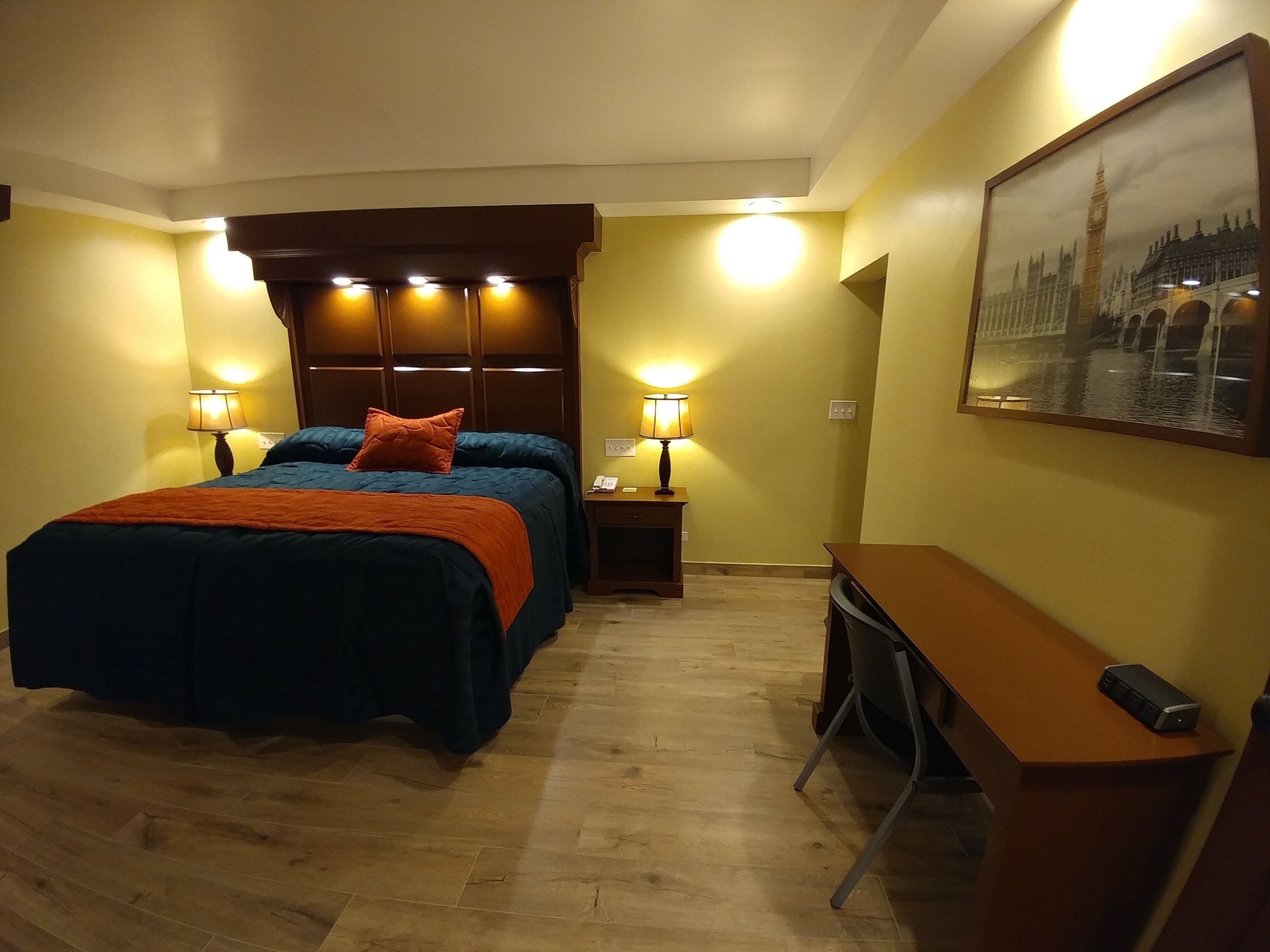 comfort suite | in-room safe, desk, laptop workspace, free wifi