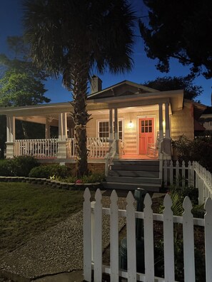Front of property - The Darlington Cottages (Myrtle Beach)