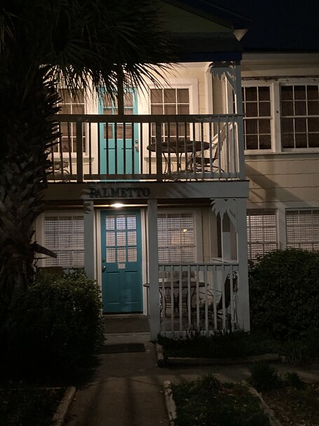 The Darlington Cottages - Image 2