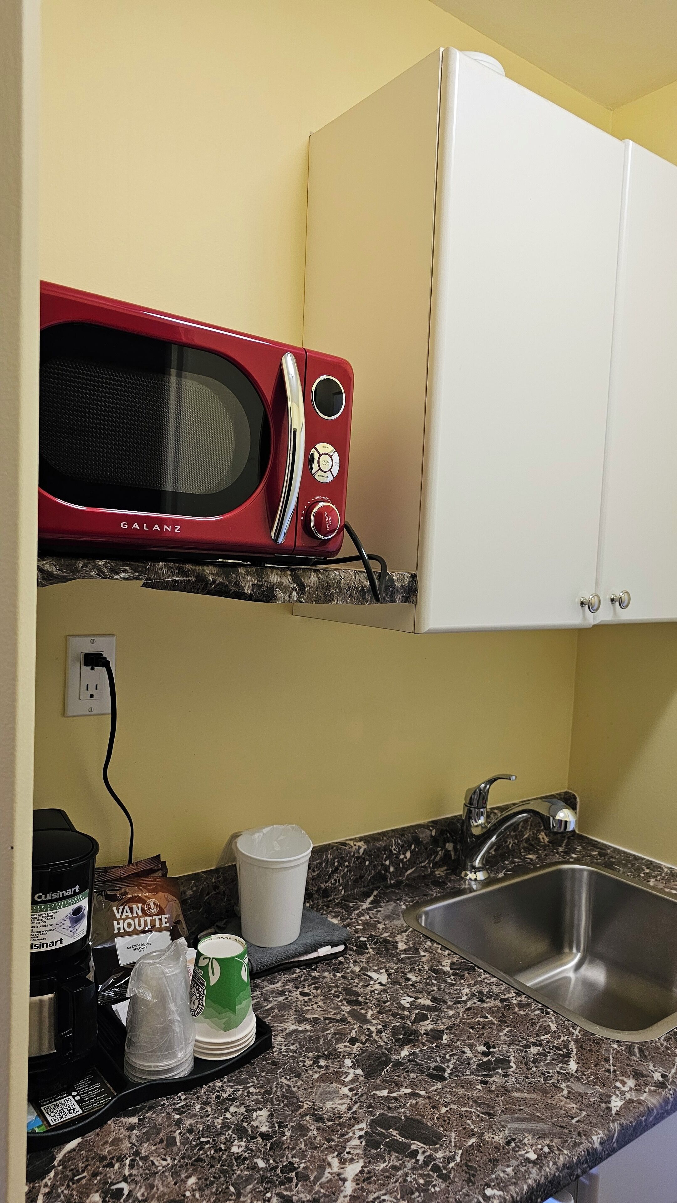 Foto - The Port-O-Call Inn & Suites