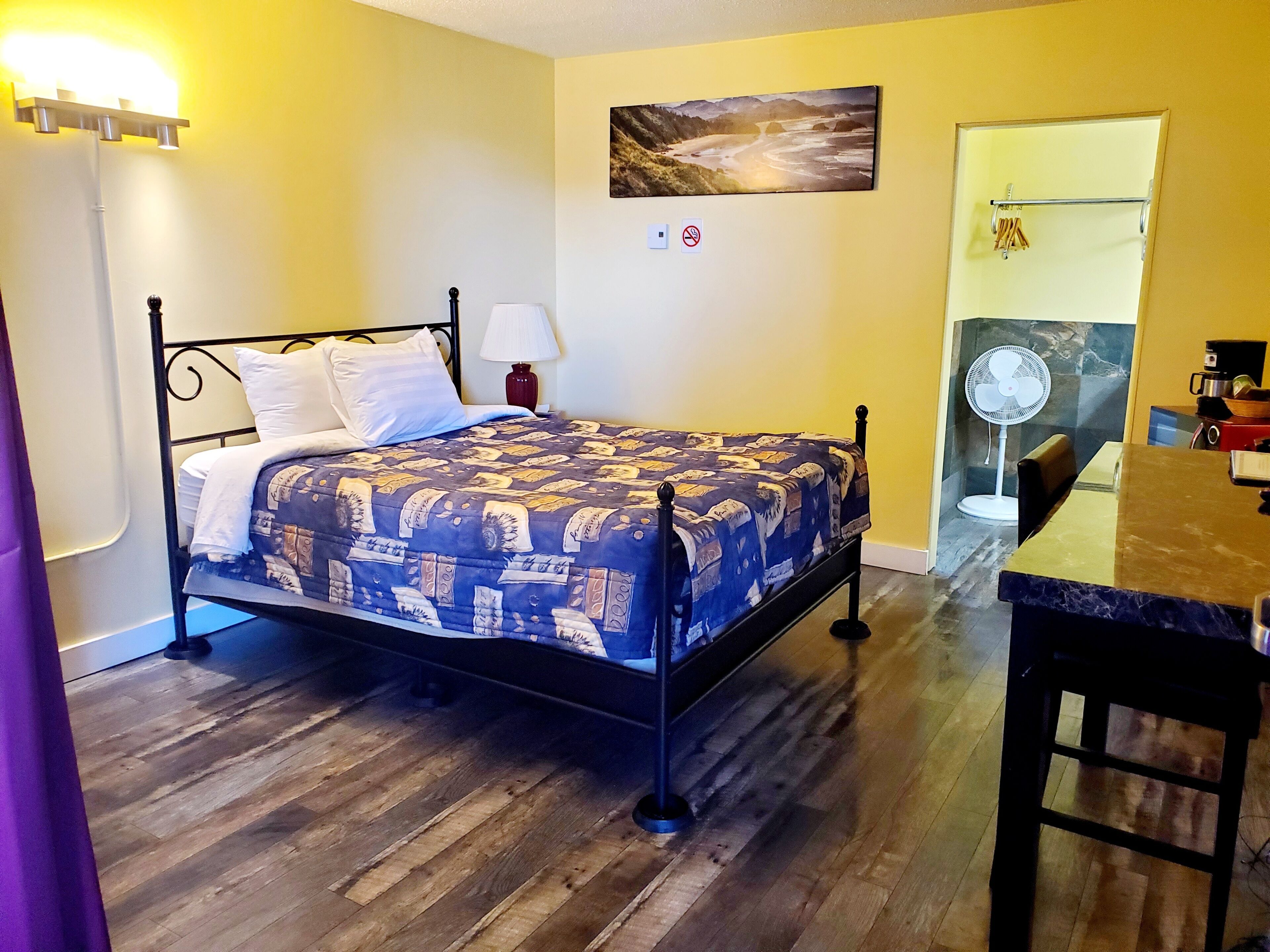 Foto - The Port-O-Call Inn & Suites