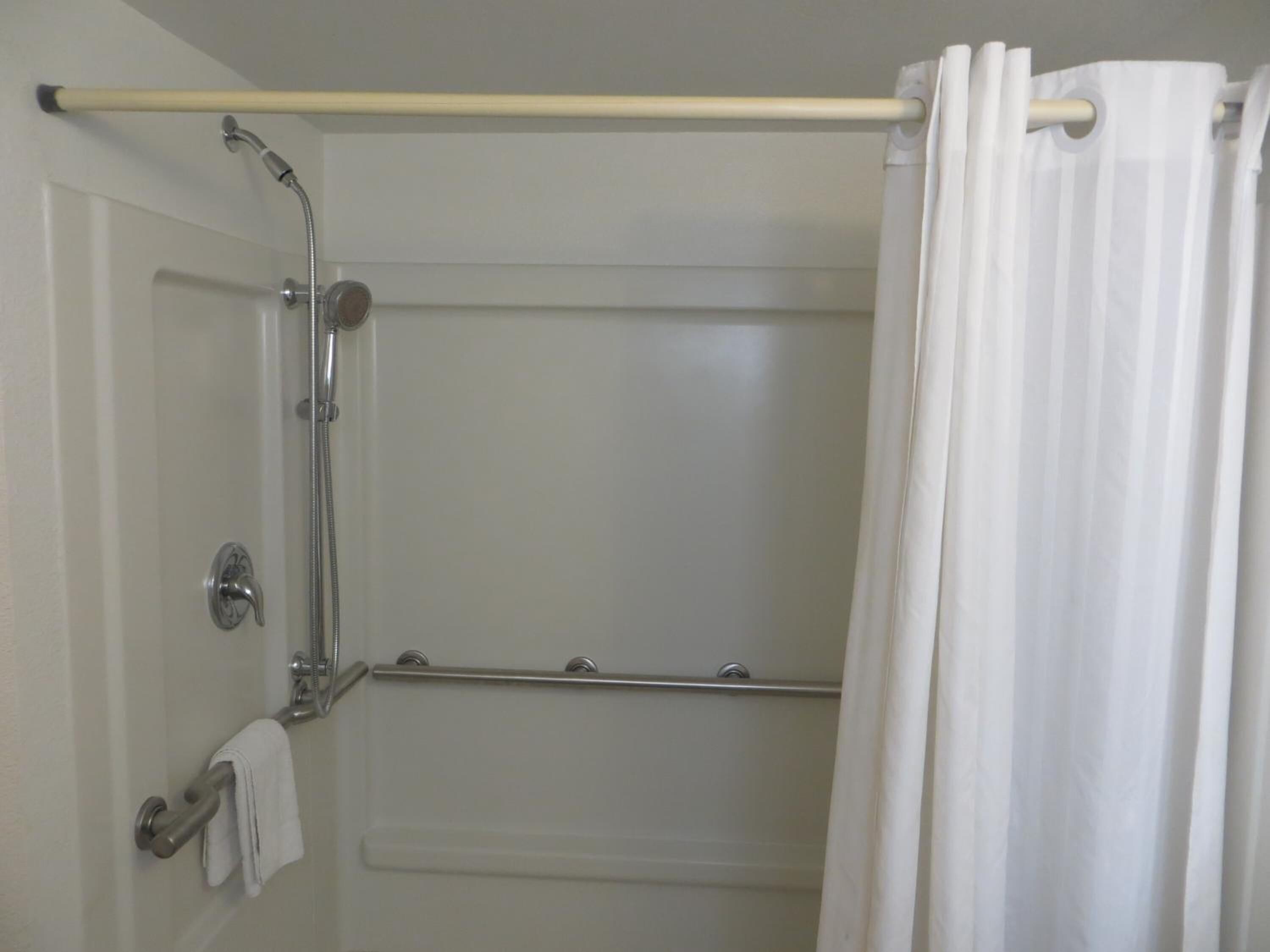 Photo - DTLV, a Baymont by Wyndham