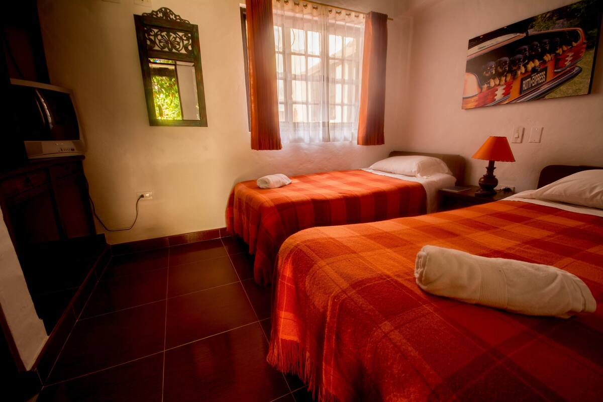 Triple Room | Minibar, in-room safe, free WiFi