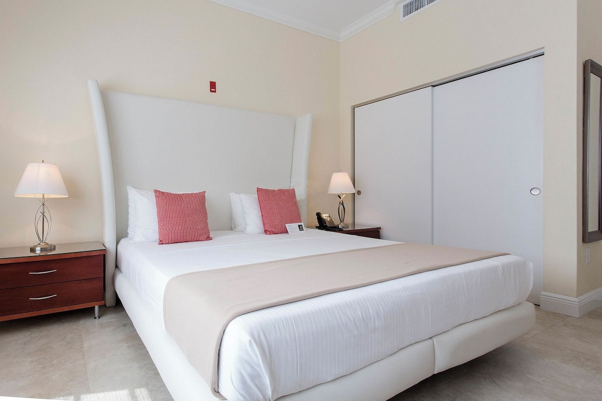 Premier Studio | 1 bedroom, premium bedding, memory foam beds, desk