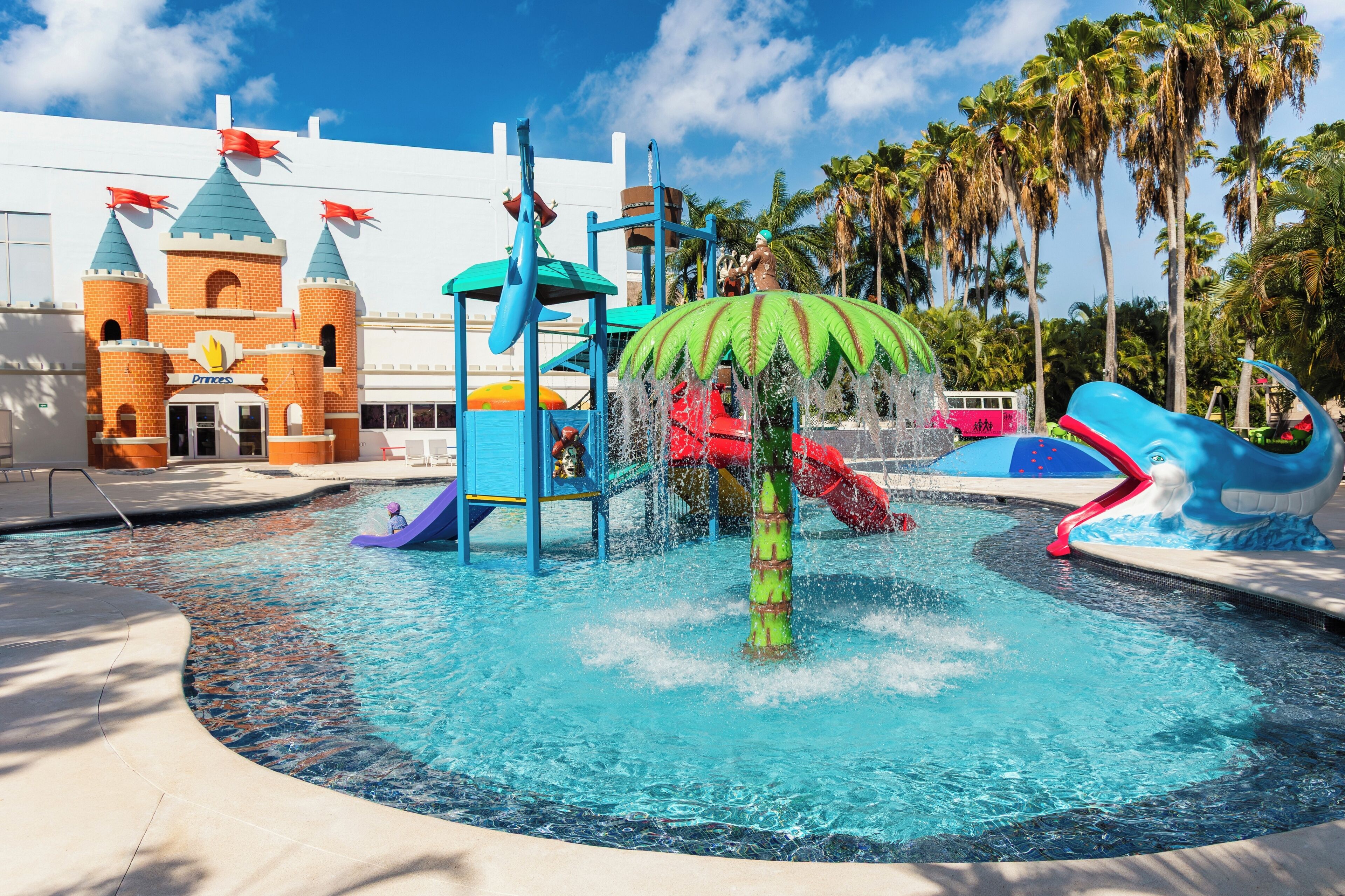 12 outdoor pools