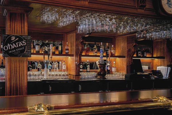 Bar (en el alojamiento)
