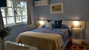 Economy Room | Minibar, free WiFi, bed sheets - Pousada Jardim Azul (Canela)