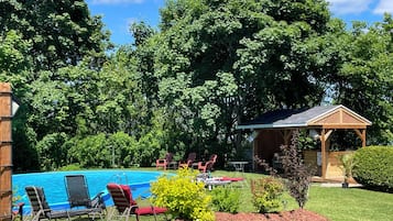 Seasonal outdoor pool