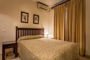 Phòng Tiêu chuẩn, 1 giường đôi | 1 phòng ngủ, két bảo mật tại phòng, bàn ủi/dụng cụ ủi quần áo