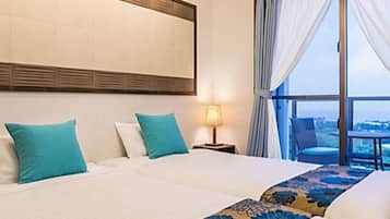 Bàn, phòng cách âm, truy cập Internet không dây miễn phí