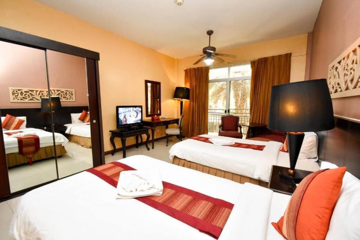 Minibar, in-room safe, blackout drapes, iron/ironing board (on request)