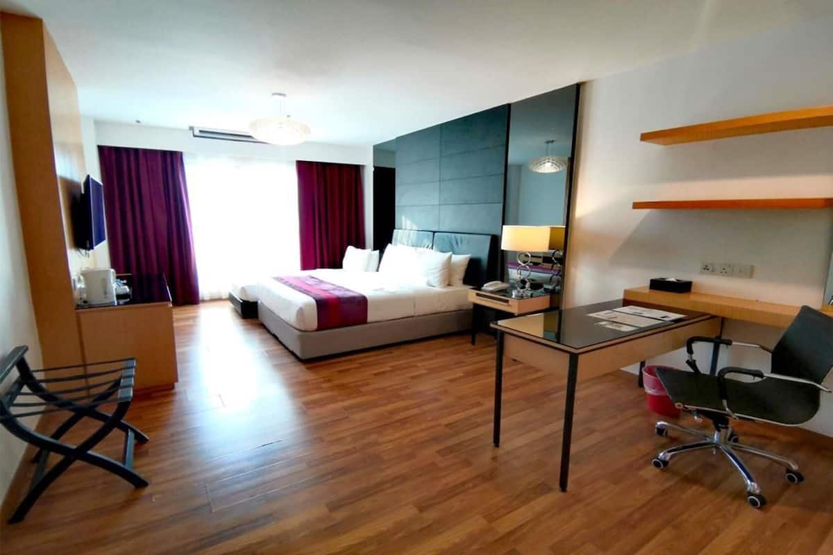 Tripla familiare | 2 camere, una cassaforte in camera, tende oscuranti, Wi-Fi gratuito