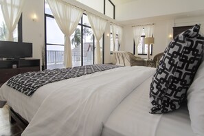 Chambre Exécutive, vue océan | Literie de qualité supérieure, minibar, coffres-forts dans les chambres