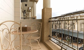 Deluxe-Zimmer, 1 Queen-Bett | Balkon