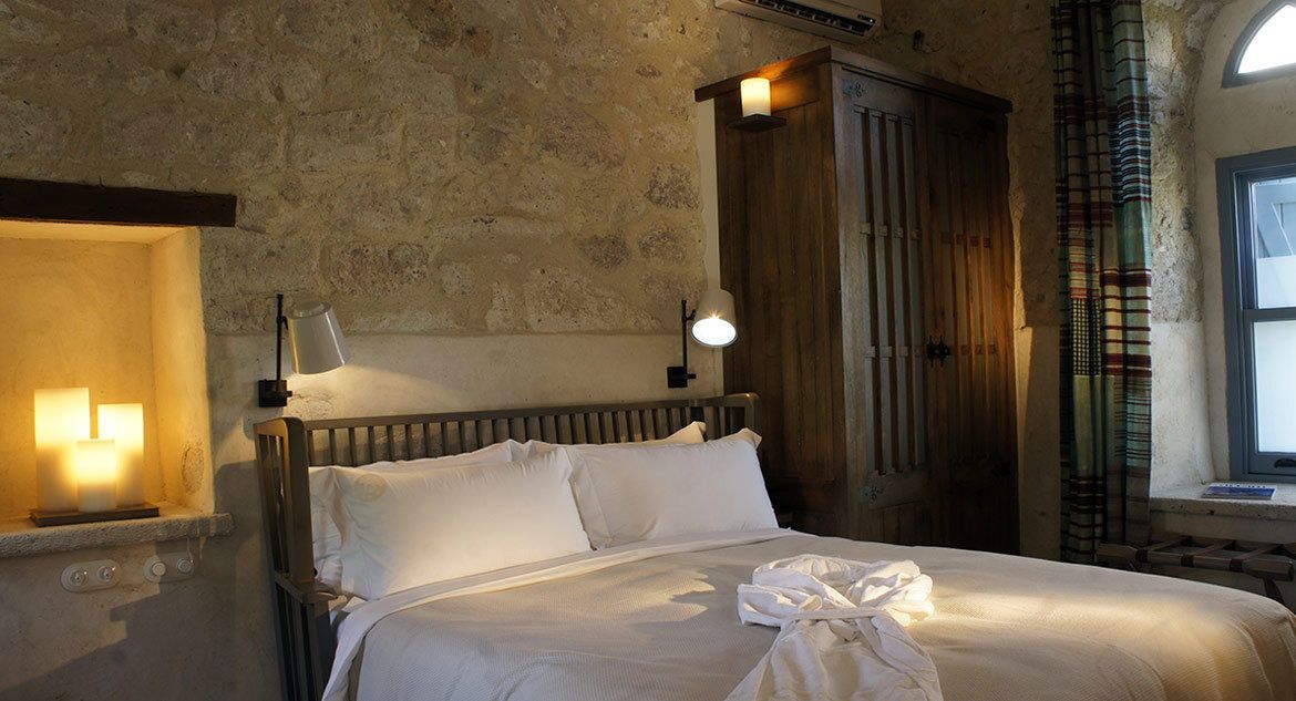 classic double room, 1 bedroom | 1 bedroom, premium bedding, minibar, in-room safe