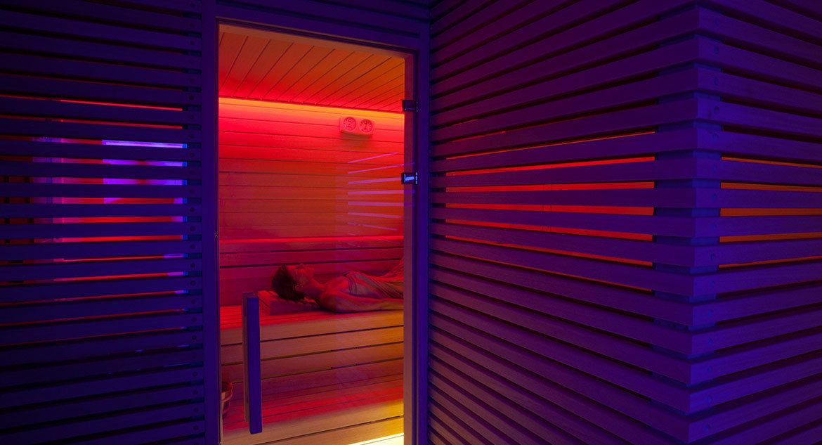 sauna, steam room, body treatments, hydrotherapy, aromatherapy, massages