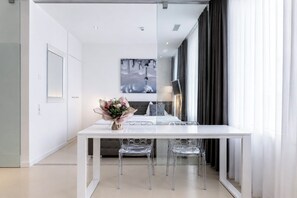 1 Bedroom Apartment Junior | Iron/ironing board, free WiFi, bed sheets - VISIONAPARTMENTS Zurich Wolframplatz (Zürich)