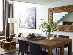 Borðhald á herbergi eingöngu