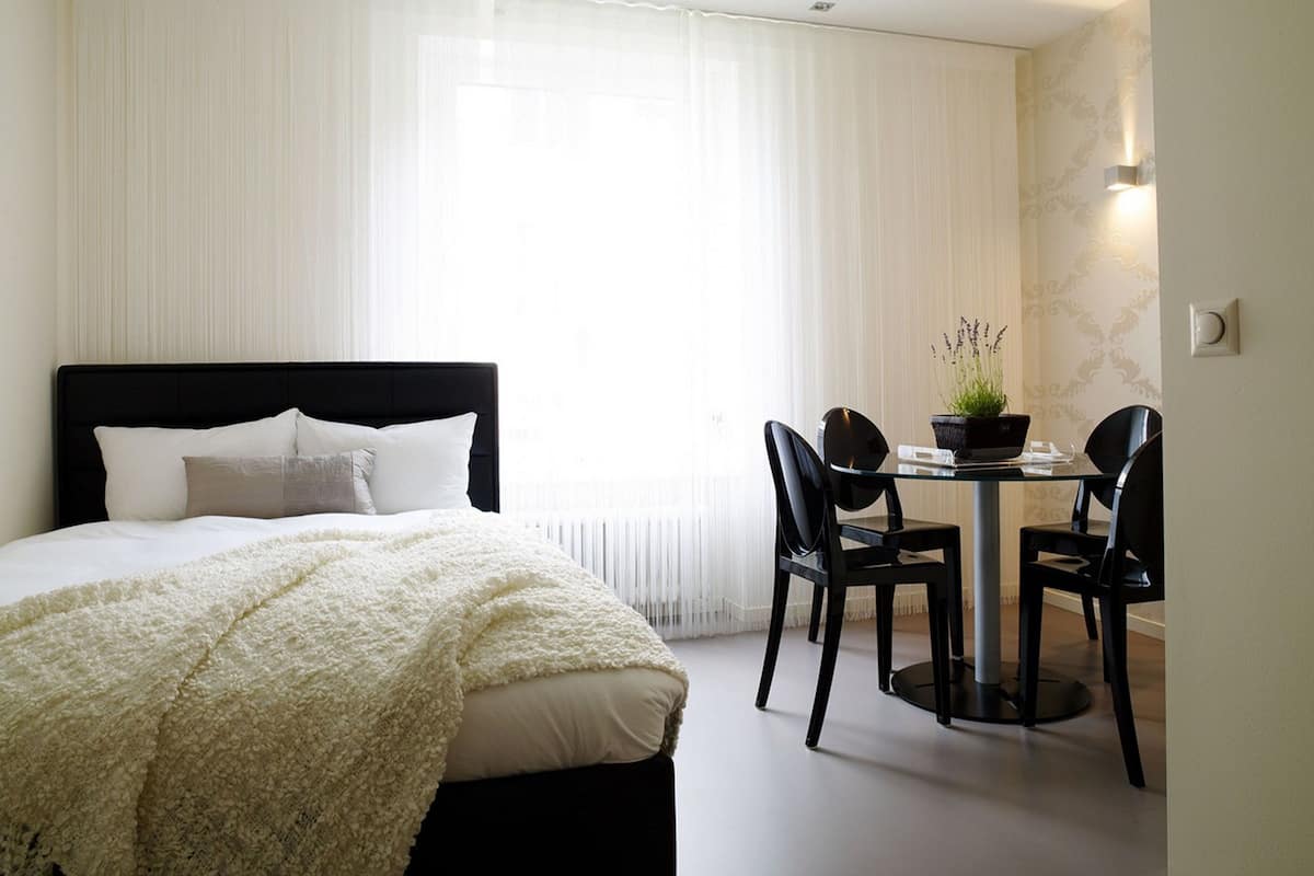 1 Schlafzimmer, Schreibtisch, Bügeleisen/Bügelbrett, kostenloses WLAN