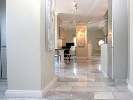 Grand Apartment | Living area | Flat-screen TV