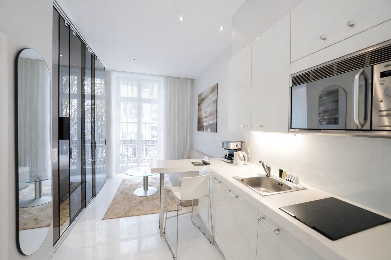 One Bedroom Junior, Balcony, Kitchenette