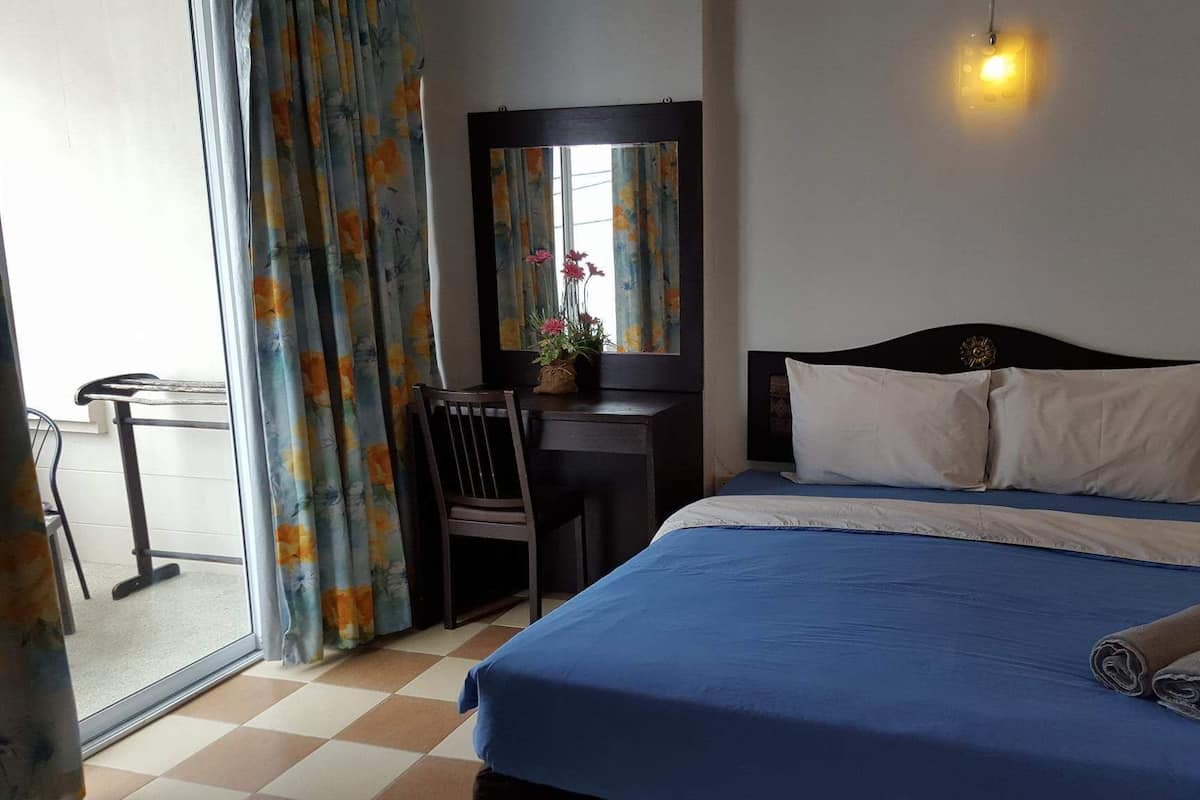 Superior Double Room | Peti besi dalam bilik, Wi-fi percuma, cadar katil
