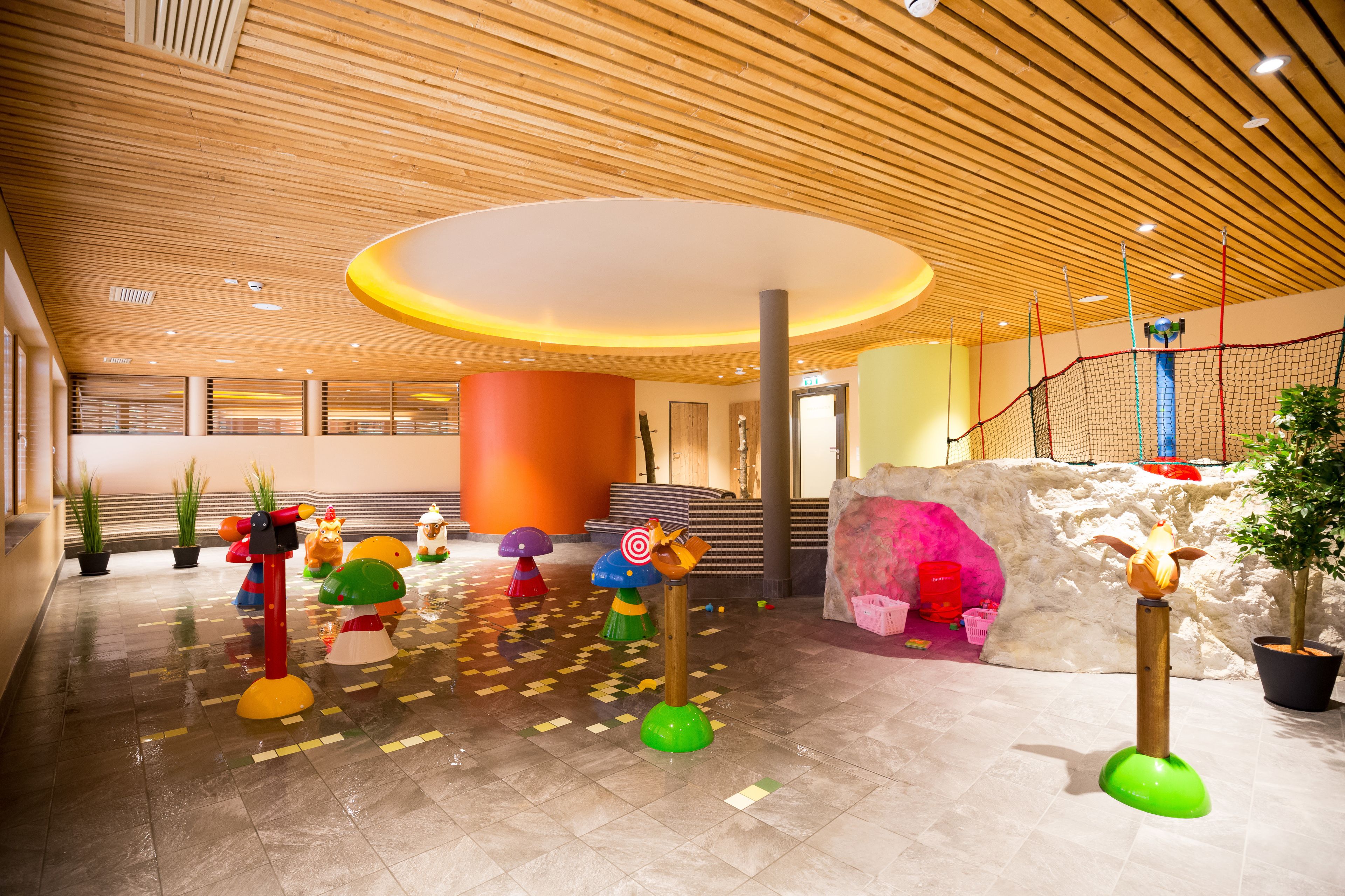 children’s play area – indoor