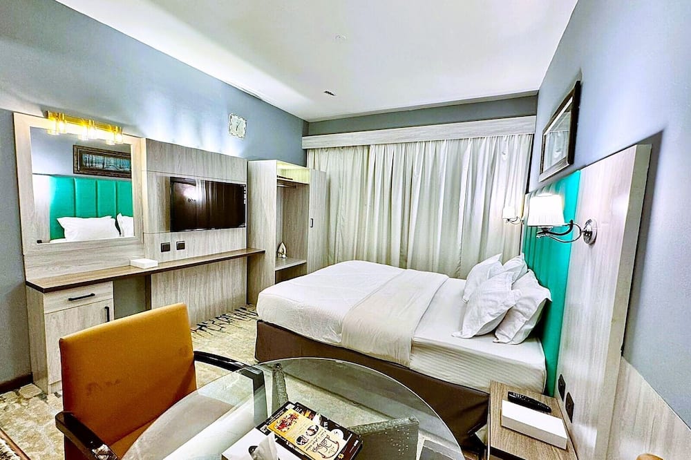 Hafez Hotel Apartments