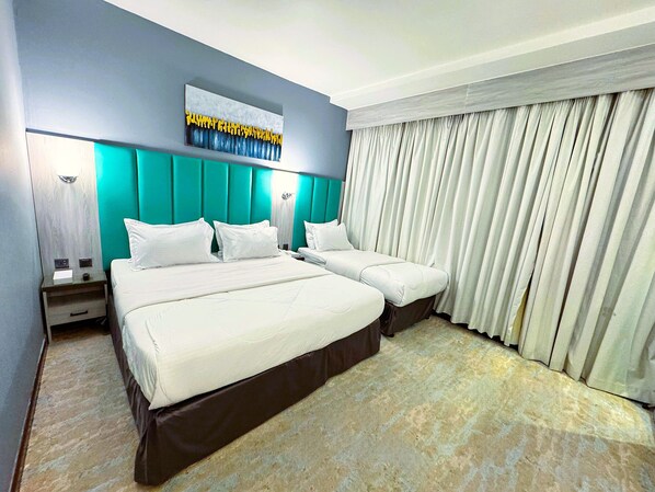 Triple Studio Apartment