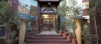 Hafez Hotel Apartments