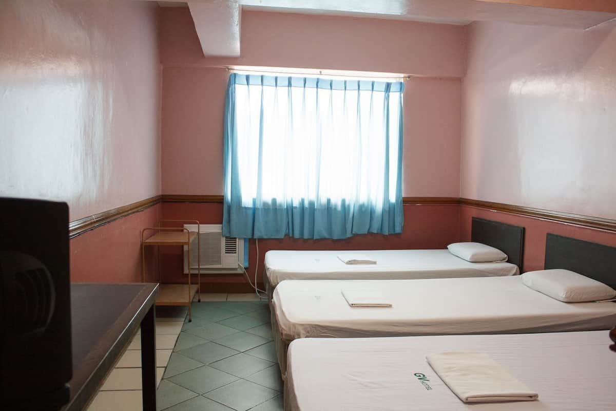 Blackout curtains, bed sheets