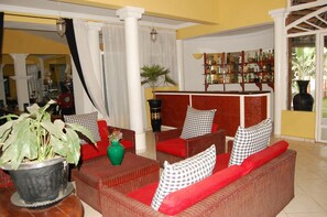 Living area - Coconut Residence (Serrekunda)