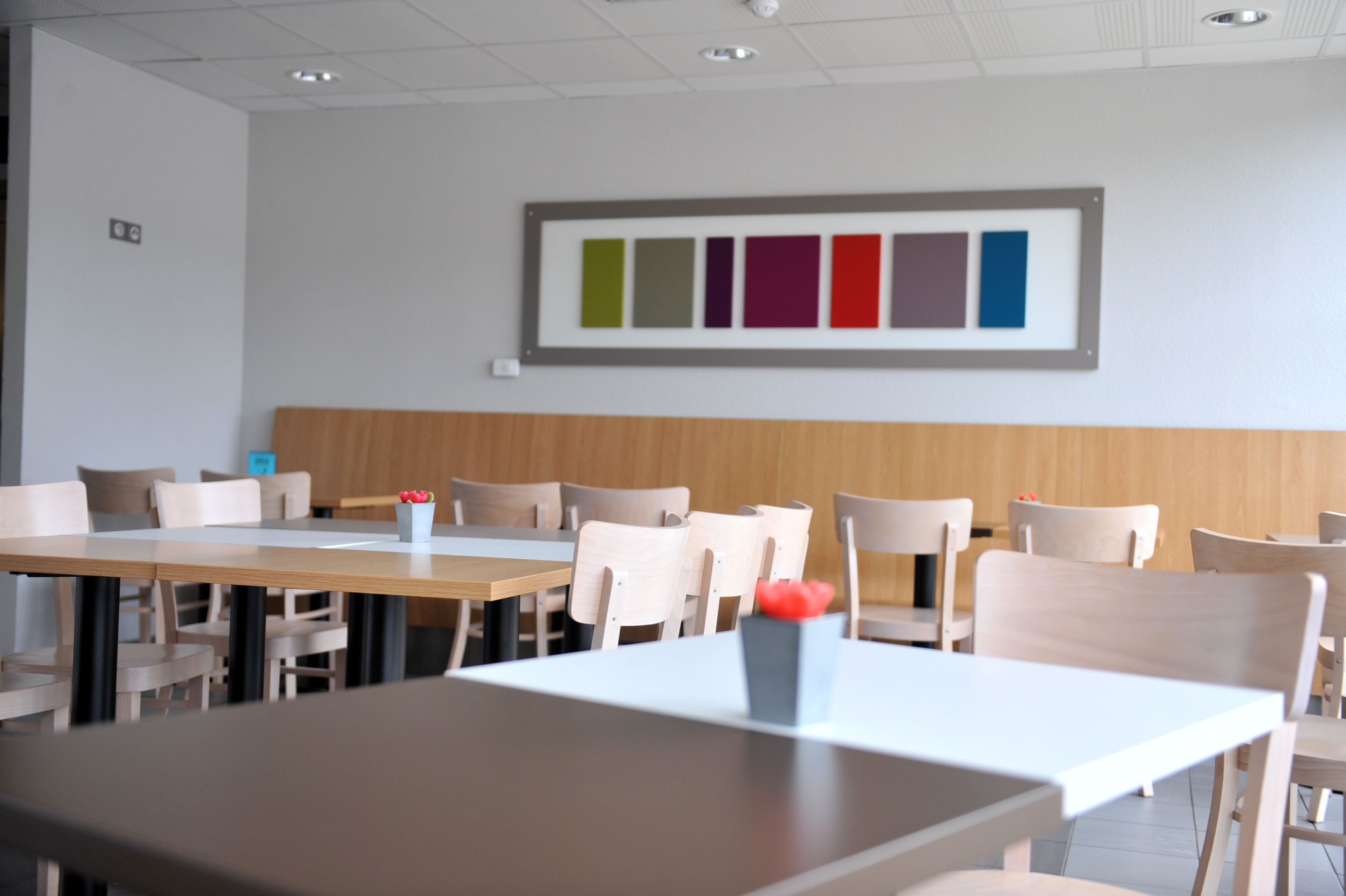 Petit déjeuner buffet (9.50 EUR par personne)