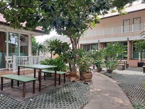 Interior - Sea Beach Koh Larn (Koh Lan)