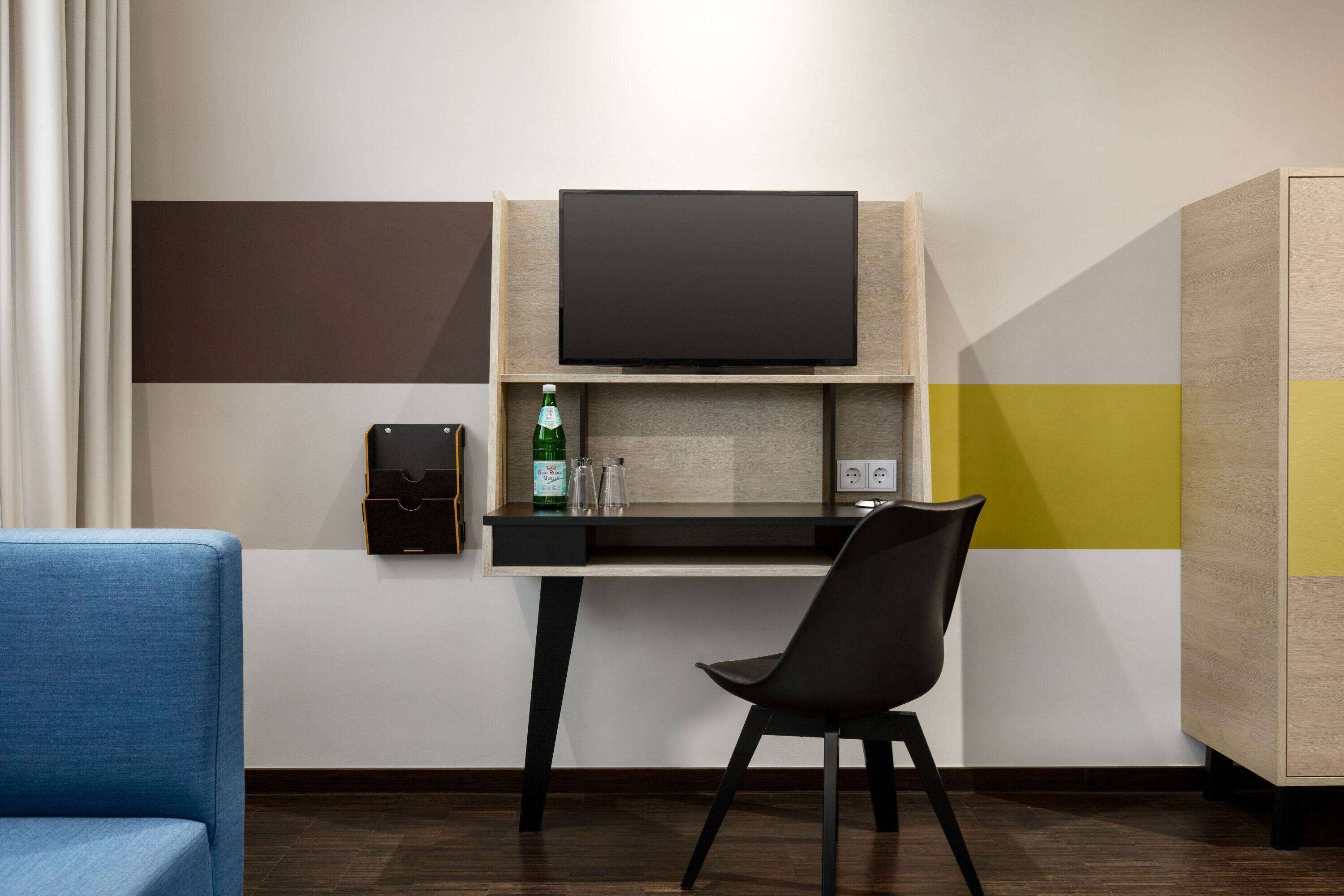 in-room safe, desk, laptop workspace, soundproofing