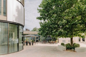 Terrace/patio - CROSS INN Osnabrück by Hackmann (Osnabrueck)